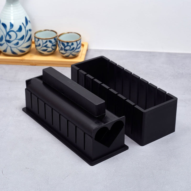 Sushi Making Kit – Easy to Use & Clean